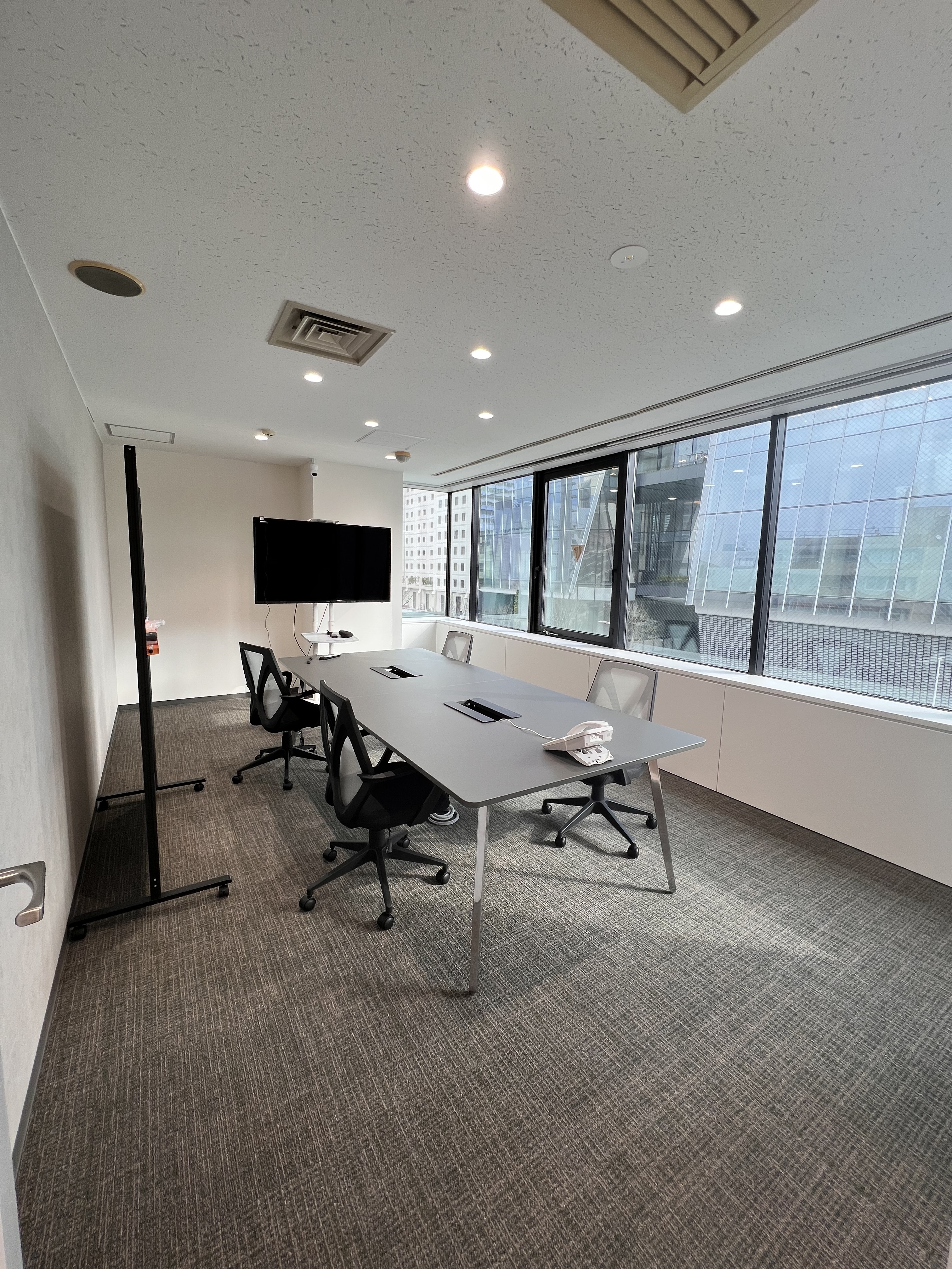 UDX 福岡オフィス